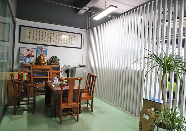 Receiving Room